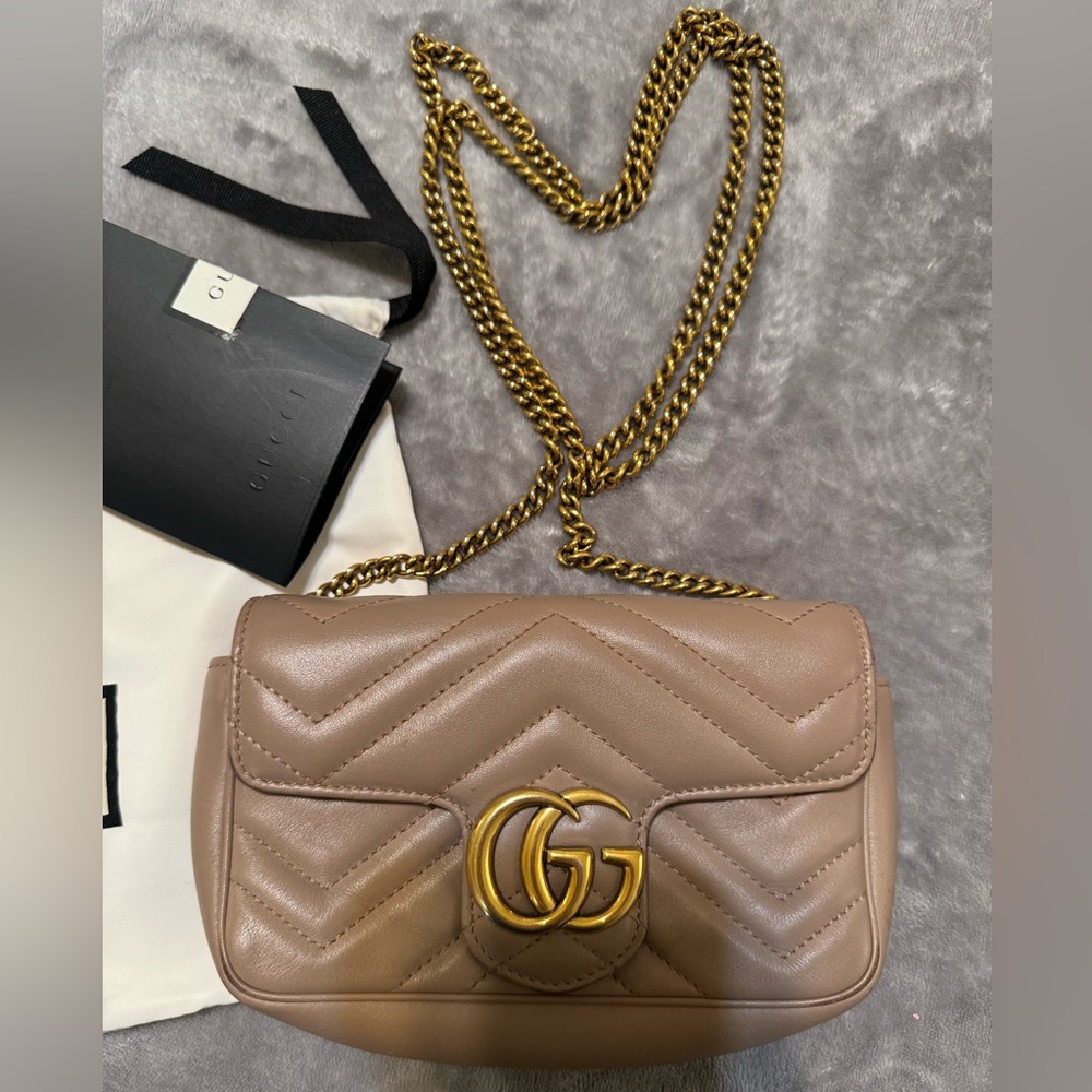 Authentic Gucci GG Marmont Mini Bag